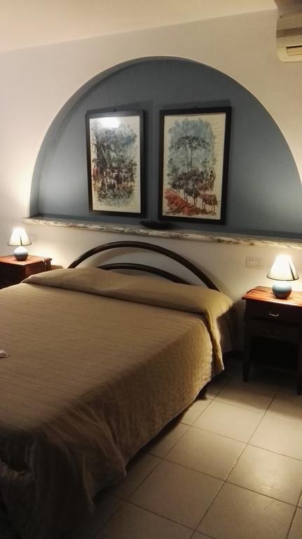 B&B Villa Acero Marina Di Carrara Quarto foto