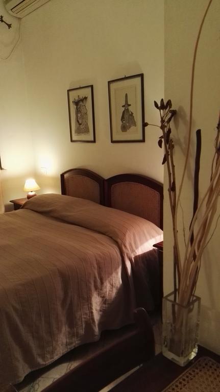 B&B Villa Acero Marina Di Carrara Quarto foto